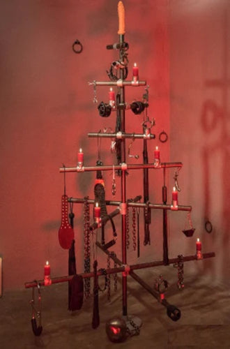 'Twas the Night before Kinkmas House of Dasein