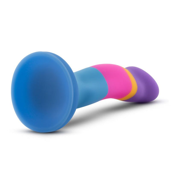 Avant D1 Hot N Cool Silicone Dildo Dildos