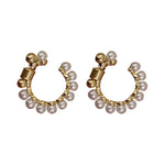 Earrings Veile Studios Title
C Shape Metal Pearl For Women And Girls Travel Wedding Accessories
