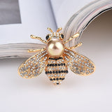 Brooches Veile Studios Animal Bee Brooch Pin Accessories Alloy With Diamond Inlay