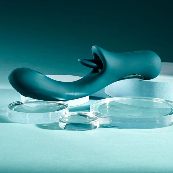 Playboy Pleasure Harmony Blue 22.9 Cm Usb Rechargeable  With Clitoral Flicker G Spot s