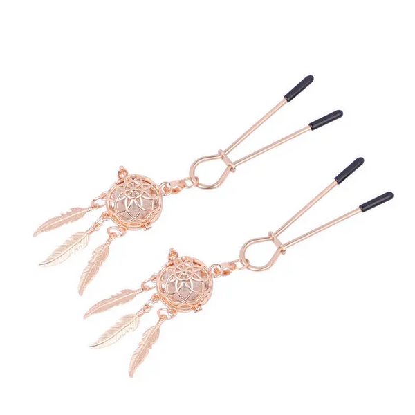 Tlemeny Metal Feather Lantern Nipple Clamps Clips  Breast  Restraint Toy Nipple & Clitoral Toys