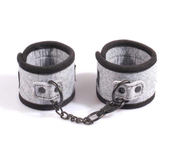 Soft Fabric Wrist  Sex Toys Handcuffs For Beginners Cuffs & Shackles